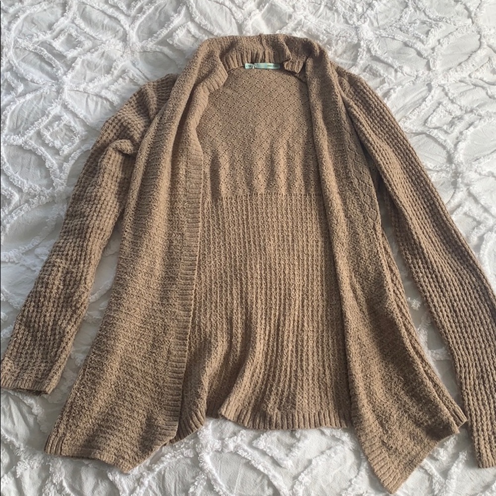 Maurices light brown / tan cardigan :)))